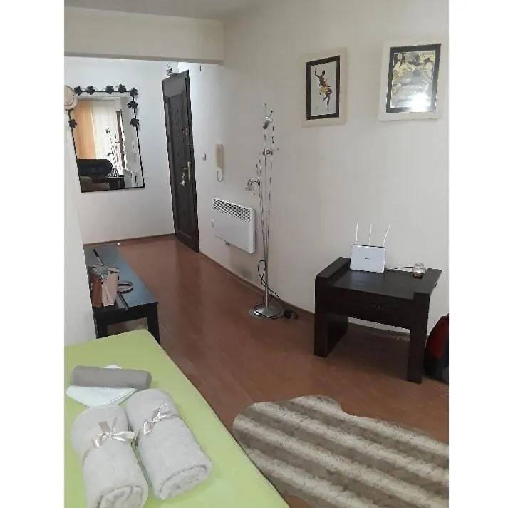 Cozy Apartment In The Hart Of The City Varna